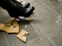 170 Nora 06 May 2009