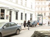 266 Mia & Lilu 19 May 2010