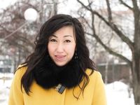 Feet - Ainash - 2018-01-21 A tall barefoot girl