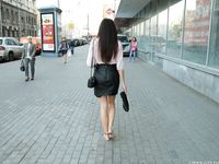 Feet - Albina - 2016-03-26 Barefoot office girl