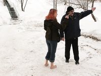 Feet - Alenka - 2006-08-19 Russian barefoot winter