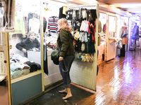 Feet - Alenka - 2006-08-19 Russian barefoot winter