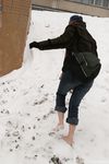 Feet - Alenka - 2006-08-19 Russian barefoot winter