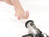 Feet - Alenka - 2006-08-19 Russian barefoot winter