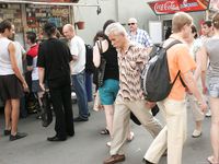 Feet - Alexandra + Olga A - 2011-04-02 Two girls in the center of Moscow
