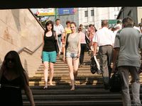 Feet - Alexandra + Olga A - 2011-04-02 Two girls in the center of Moscow