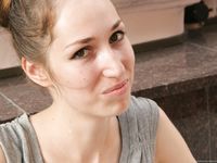 Feet - Alexandra + Olga A - 2011-04-02 Two girls in the center of Moscow