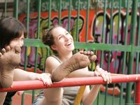 Feet - Alexandra + Olga A - 2011-04-02 Two girls in the center of Moscow