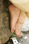 Feet - Alexandra - 2010-08-08 Hot asphalt and bare feet