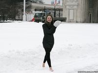 Feet - Alexandra B - 2011-06-09 Snow fun