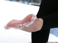 Feet - Alexandra B - 2011-06-09 Snow fun