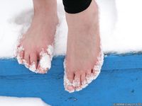 Feet - Alexandra B - 2011-06-09 Snow fun