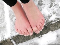 Feet - Alexandra B - 2011-06-09 Snow fun