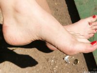 Feet - Alexandra C - 2012-03-05 Hot summer feet