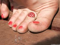 Feet - Alexandra C - 2012-03-05 Hot summer feet
