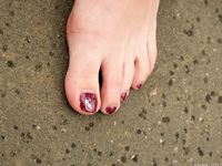 Feet - Alexandra E - 2013-09-20 Office girl