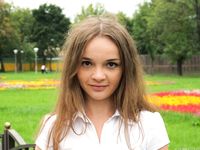 Feet - Alexandra E - 2013-09-20 Office girl