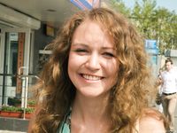 Feet - Alina A - 2015-04-22 Delightful barefoot girl