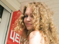 Feet - Alina A - 2015-04-22 Delightful barefoot girl