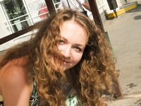 Feet - Alina A - 2015-04-22 Delightful barefoot girl