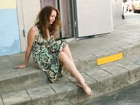 Feet - Alina A - 2015-04-22 Delightful barefoot girl