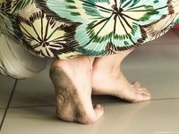 Feet - Alina A - 2015-04-22 Delightful barefoot girl