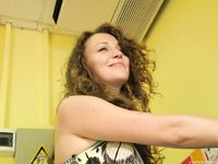 Feet - Alina A - 2015-04-22 Delightful barefoot girl