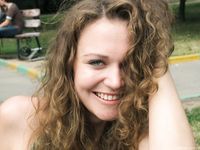 Feet - Alina A - 2015-04-22 Delightful barefoot girl