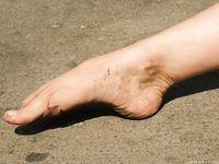 Feet - Alina A - 2015-04-22 Delightful barefoot girl