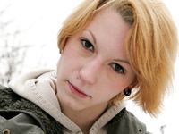 Feet - Alisa - 2011-03-27 Crazy barefoot girl in snowy streets