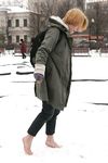 Feet - Alisa - 2011-03-27 Crazy barefoot girl in snowy streets