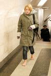 Feet - Alisa - 2011-03-27 Crazy barefoot girl in snowy streets