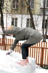 Feet - Alisa - 2011-03-27 Crazy barefoot girl in snowy streets