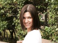 Feet - Alisa A - 2013-01-03 Hot beauty in T-shirt and shorts