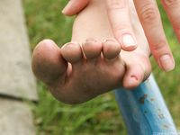 Feet - Alisa A - 2013-01-03 Hot beauty in T-shirt and shorts