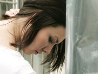 Feet - Alisa A - 2013-01-03 Hot beauty in T-shirt and shorts