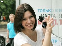 Feet - Alisa A - 2013-01-03 Hot beauty in T-shirt and shorts