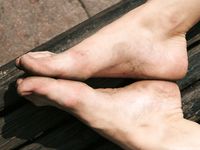 Feet - Alisa A - 2013-01-03 Hot beauty in T-shirt and shorts