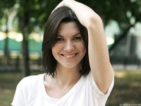 Feet - Alisa A - 2013-01-03 Hot beauty in T-shirt and shorts