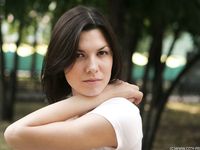 Feet - Alisa A - 2013-01-03 Hot beauty in T-shirt and shorts