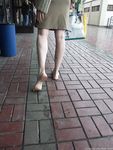 Feet - Alla - 2004-06-28 Barefoot at the railway station in the rain