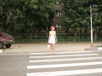 Feet - Alla - 2006-07-15 Bare feet and the City