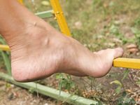 Feet - Alla - 2006-07-15 Bare feet and the City