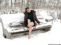 Feet - Alyona A - 2012-06-21 Cheerful barefoot girl