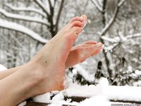 Feet - Alyona A - 2012-06-21 Cheerful barefoot girl