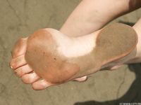 Feet - Alyona B - 2012-08-07 The first barefoot experience