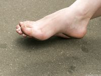 Feet - Alyona B - 2012-08-07 The first barefoot experience