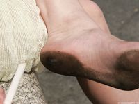 Feet - Alyona B - 2012-08-07 The first barefoot experience