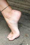 Feet - Alyona C - 2014-08-22 Barefoot relaxation