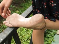Feet - Alyona C - 2014-08-22 Barefoot relaxation